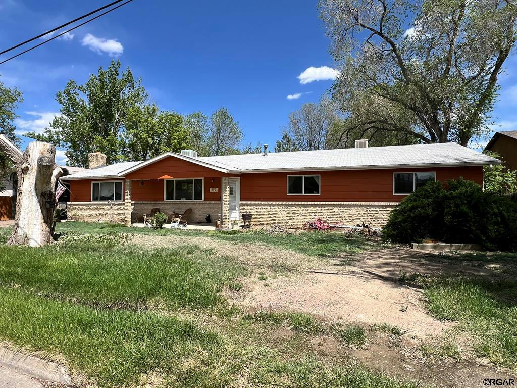 290 FIELD AVE, CANON CITY, CO 81212, photo 1 of 17